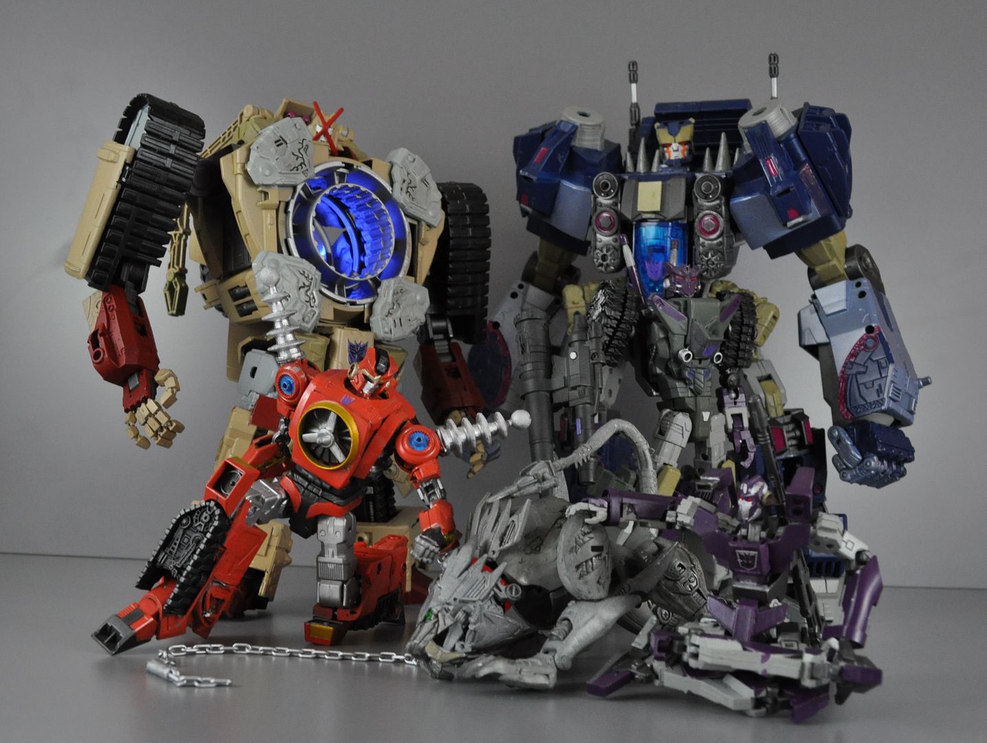 Heavy/Scratch: - Decepticon Justice Division Terarus (5 of 5